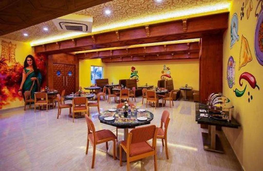 Redfox Cinemascope An Chennai